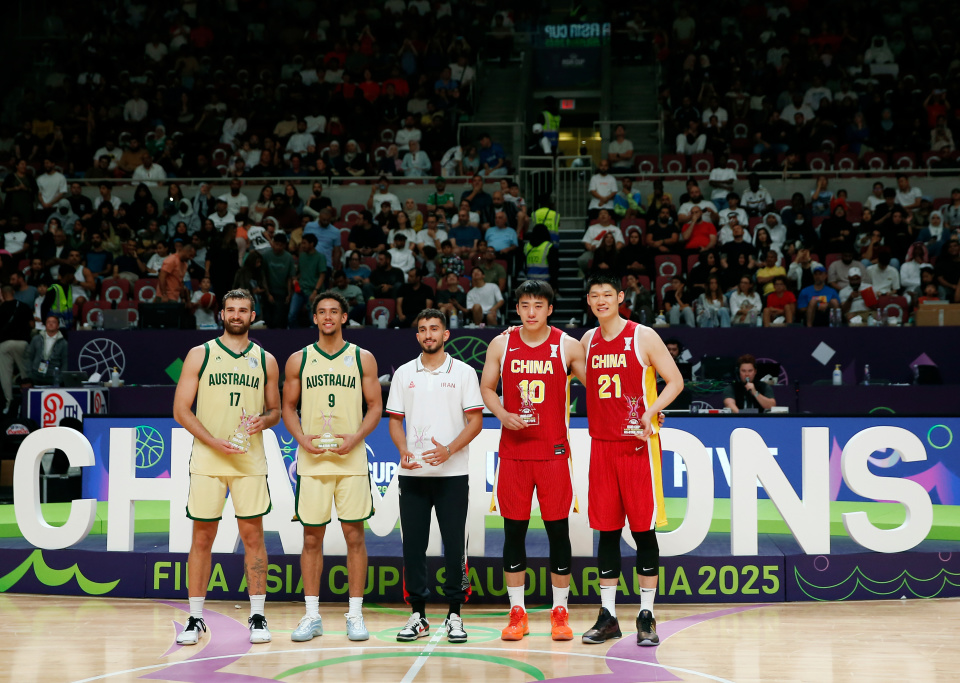 om, mTyjK, MJ om, mTyjK, MJ